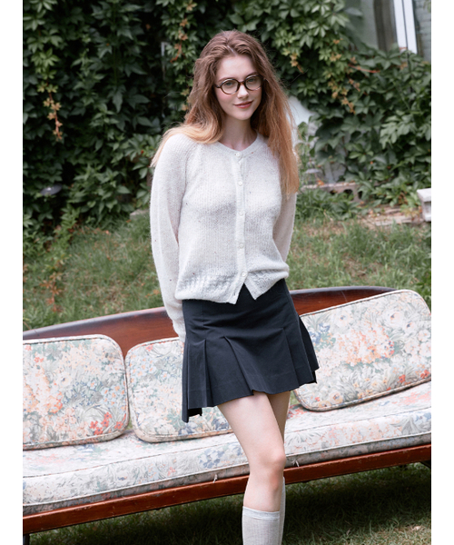 LENINA(レニーナ)の「MILLY round neck knit cardigan_IVORY(カーディガン/ボレロ・レディース・アイボリー・FREE)」の5枚目の写真