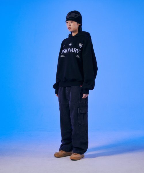 VISION STREET WEAR(ヴィジョンストリートウェア)の「VSW Wide Washed Denim Cargo Pants Black(デニムパンツ・レディース・その他・LARGE/MEDIUM/X-LARGE)」の4枚目の写真