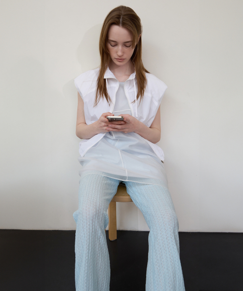 LEVAR(レバー)の「Eyelet Lace Layered Pants - Clear Sky-blue(その他パンツ・レディース・ブルー・SHORT/LONG)」の3枚目の写真