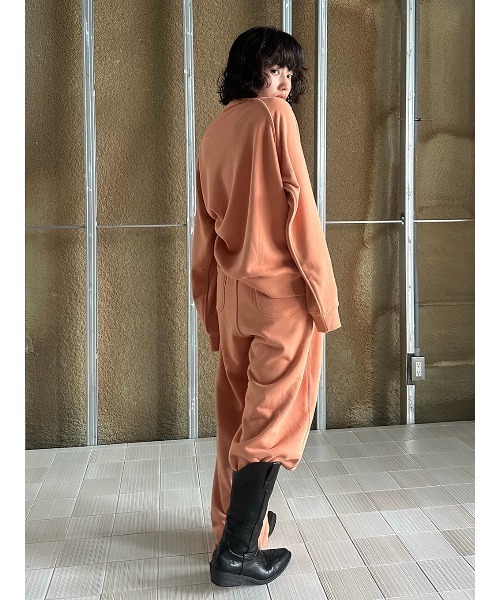 ELCHELE(エルチェレ)の「DISCUS FRENCHTERRY PULLOVER(スウェット・レディース・オートミール/コーラル/ブラック・FREE)」の13枚目の写真