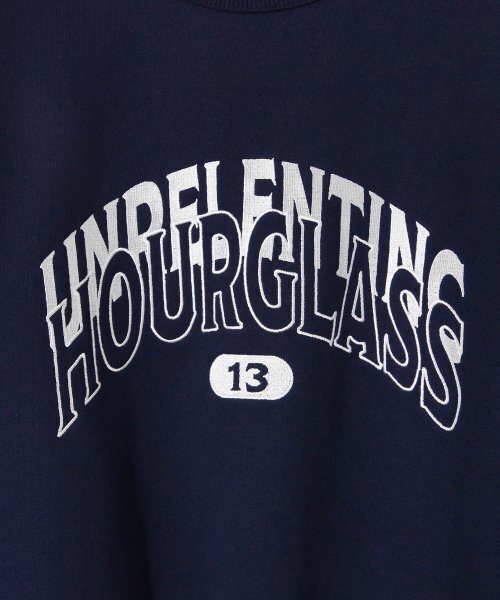 Diamond Layla(ダイアモンドレイラ)の「Hourglass 13 Sweatshirt T80 - Navy(スウェット・レディース・その他・LARGE/MEDIUM/X-LARGE)」の6枚目の写真