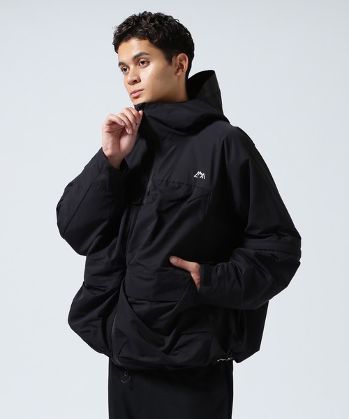 CMF OUTDOOR GARMENT(シーエムエフアウトドアガーメント)の「CMF OUTDOOR GARMENT/シーエムエフ アウトドアガーメント 別注 GUIDE SHELL(マウンテンパーカー・メンズ・ブラック/グレー・L/M/S)」の4枚目の写真