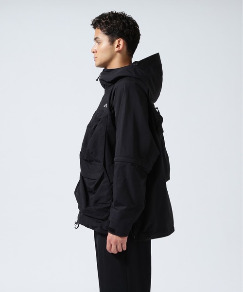 CMF OUTDOOR GARMENT(シーエムエフアウトドアガーメント)の「CMF OUTDOOR GARMENT/シーエムエフ アウトドアガーメント 別注 GUIDE SHELL(マウンテンパーカー・メンズ・ブラック/グレー・L/M/S)」の8枚目の写真