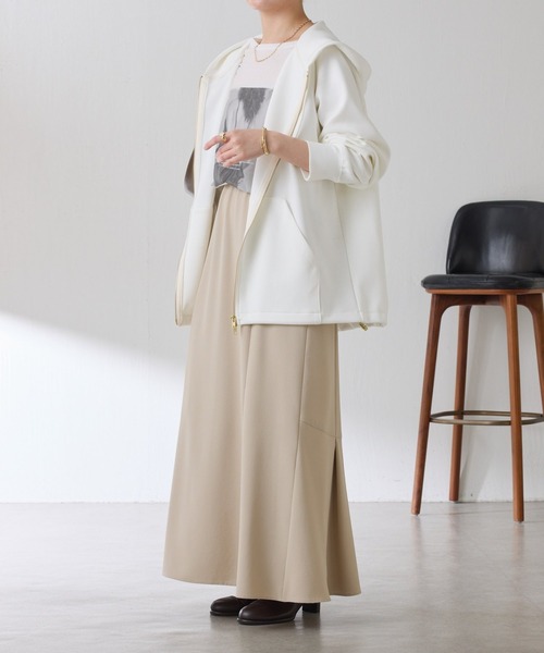 COLLAGE GALLARDAGALANTE(コラージュガリャルダガランテ)の「ジャージマーメイドスカート/セットアップ可/WEB限定カラー・サイズ展開(スカート・レディース・ブラック/ベージュ/ネイビー/オフホワイト・FREE/TM)」の20枚目の写真