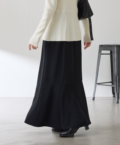 COLLAGE GALLARDAGALANTE(コラージュガリャルダガランテ)の「ジャージマーメイドスカート/セットアップ可/WEB限定カラー・サイズ展開(スカート・レディース・ブラック/ベージュ/ネイビー/オフホワイト・FREE/TM)」の21枚目の写真