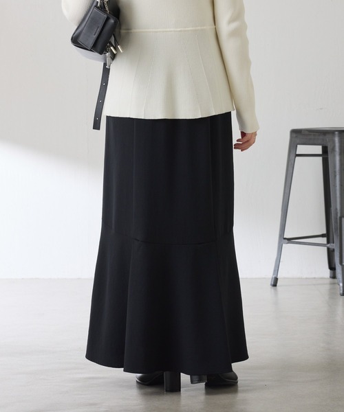 COLLAGE GALLARDAGALANTE(コラージュガリャルダガランテ)の「ジャージマーメイドスカート/セットアップ可/WEB限定カラー・サイズ展開(スカート・レディース・ブラック/ベージュ/ネイビー/オフホワイト・FREE/TM)」の19枚目の写真