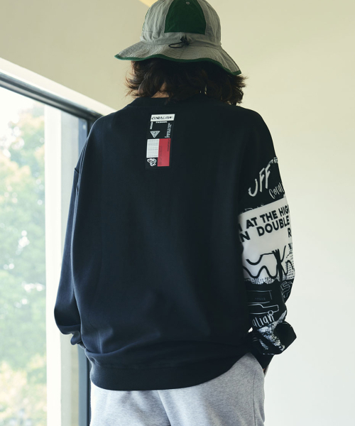 CORALIAN(コラリアン)の「グラフィティスウェット スウェット(スウェット・メンズ・その他・S/M/L/XL/2XL/XS)」の3枚目の写真