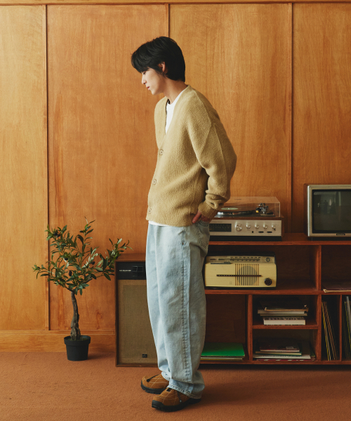 DENMADE(デンメイド)の「DEN0381 Bleach Blue Extra Wide Jeans(デニムパンツ・メンズ・その他・M/L/XL)」の6枚目の写真