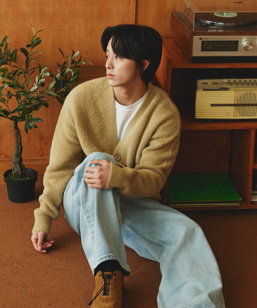 DENMADE(デンメイド)の「DEN0381 Bleach Blue Extra Wide Jeans(デニムパンツ・メンズ・その他・M/L/XL)」の10枚目の写真