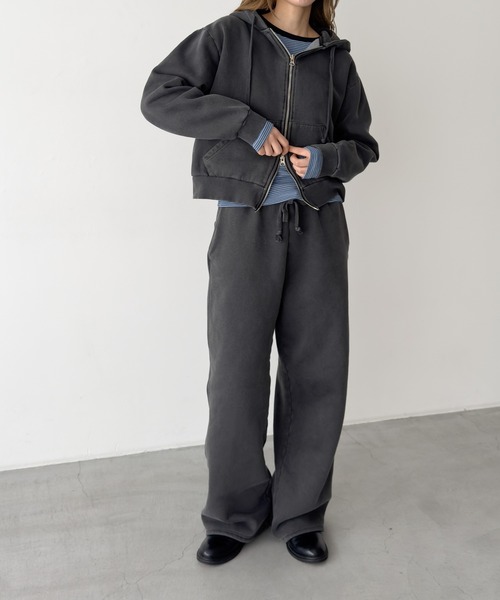 CANAL JEAN(キャナルジーン)の「Lakey Park ピグメントスウェットパンツ(スウェットパンツ・レディース・アイボリー/チャコールグレー・ONE SIZE)」の6枚目の写真