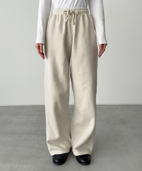CANAL JEAN(キャナルジーン)の「Lakey Park ピグメントスウェットパンツ(スウェットパンツ・レディース・アイボリー/チャコールグレー・ONE SIZE)」の12枚目の写真