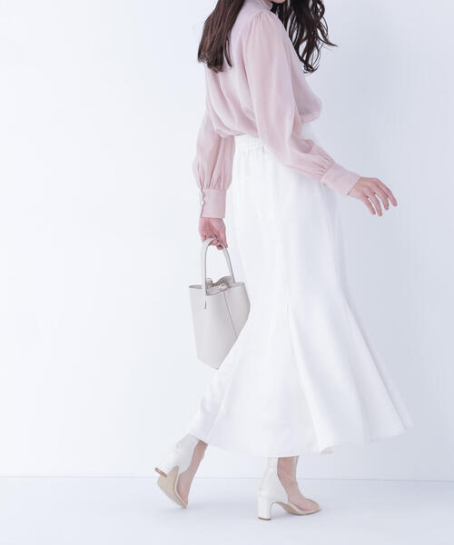 NATURAL BEAUTY BASIC（ナチュラルビューティーベーシック）の「◇ヘム切替マーメイドスカート（スカート・レディース・オフホワイト/ブラック/ネイビー・P/S/MEDIUM/SMALL）」の2枚目の写真