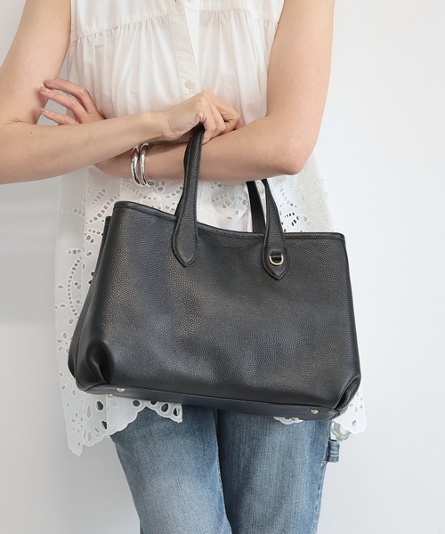 Beau're(ヴュレ)の「BARNYARDSTORM / Beau're(ヴュレ別注) / レザービックトートBAG【Oggi掲載アイテム】(トートバッグ・レディース・キャメル/ブラック/イエロー系その他3/ブラック系その他・FREE)」の2枚目の写真