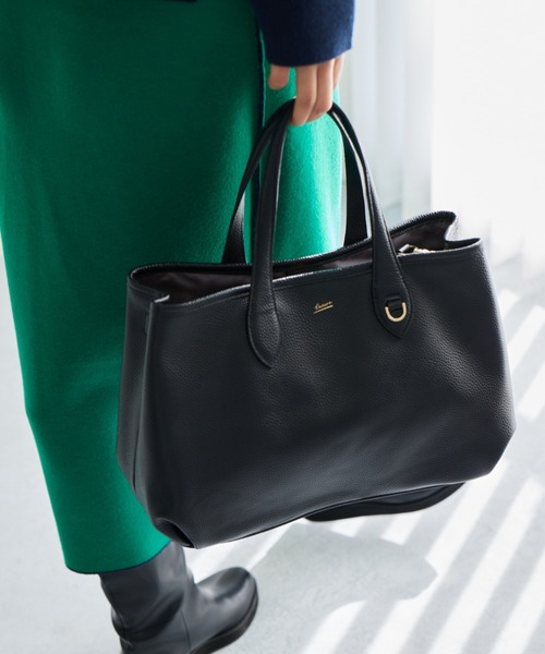 Beau're（ヴュレ）の「BARNYARDSTORM / Beau're(ヴュレ別注) / レザービックトートBAG（トートバッグ・レディース・キャメル/ブラック・FREE）」の2枚目の写真