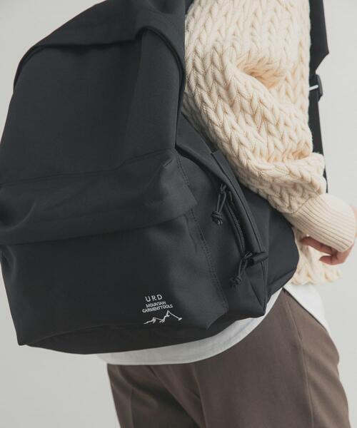 URBAN RESEARCH DOORS(アーバンリサーチドアーズ)の「URD DAY PACK(バックパック/リュック・メンズ・ブラック/グレー・-)」の4枚目の写真