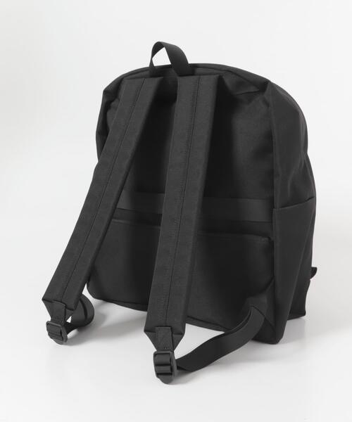 URBAN RESEARCH DOORS(アーバンリサーチドアーズ)の「URD DAY PACK(バックパック/リュック・メンズ・ブラック/グレー・-)」の6枚目の写真