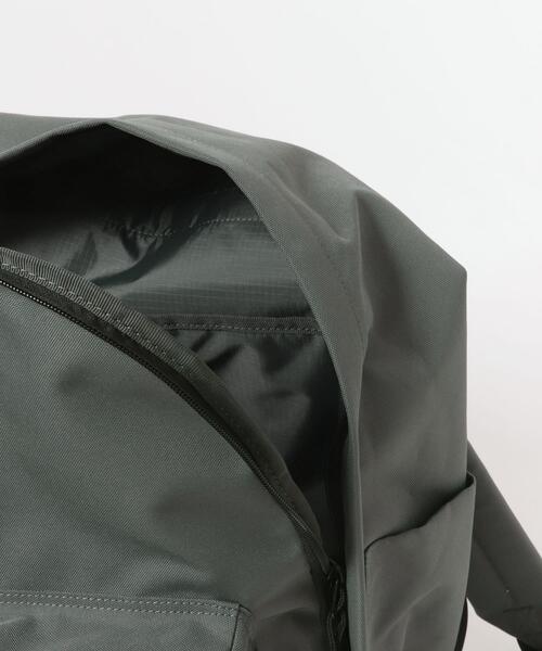 URBAN RESEARCH DOORS(アーバンリサーチドアーズ)の「URD DAY PACK(バックパック/リュック・メンズ・ブラック/グレー・-)」の15枚目の写真