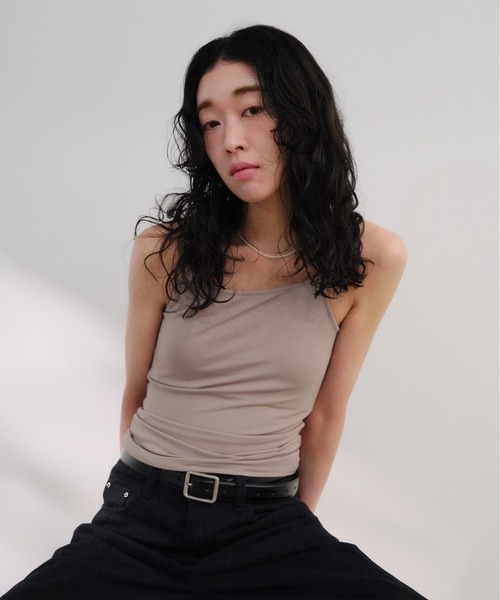 Shelly island(シェリーアイランド)の「バンブーカップ付きキャミ(キャミソール・レディース・ブラウン/ホワイト/ベージュ/ブラック・FREE)」の12枚目の写真