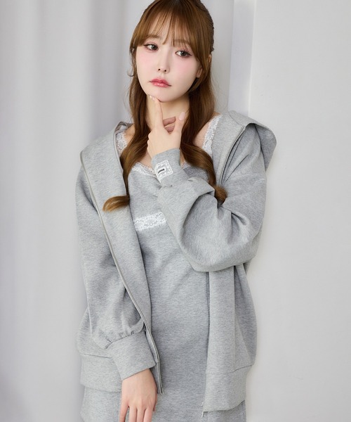 one after another NICE CLAUP（ワンアフターアナザーナイスクラップ）の「【セットで着れる】ビッグシルエットパーカー（パーカー・レディース・ブラック/杢グレー/ライトイエロー・FREE）」の3枚目の写真