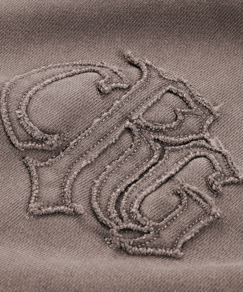 LOGO APPLIQUE HOODIE PIGMENT BROWN