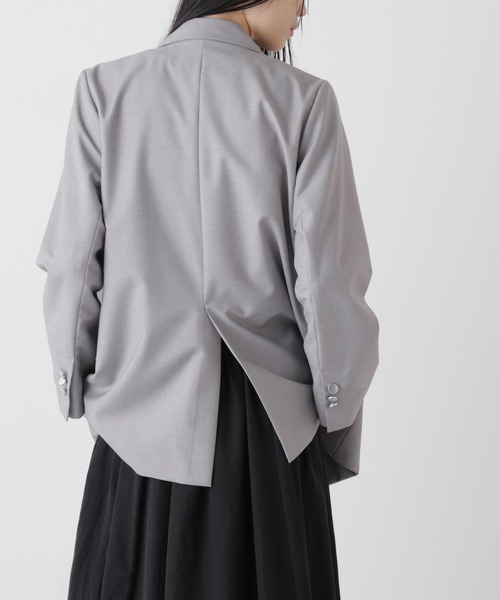 NANO universe(ナノユニバース)の「ダブルブレストジャケット(テーラードジャケット・レディース・グレー/ネイビー/ライトベージュ・FREE)」の11枚目の写真