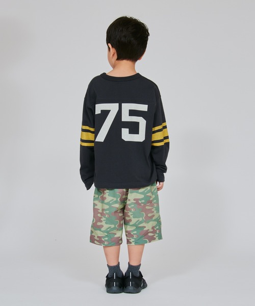 Champion（チャンピオン）の「【Champion/チャンピオン】キッズ ロングスリーブフットボールTシャツ（Tシャツ/カットソー・キッズ・オートミール/ブラック系その他/ホワイト・130/120/110/100/160/150/140）」の10枚目の写真