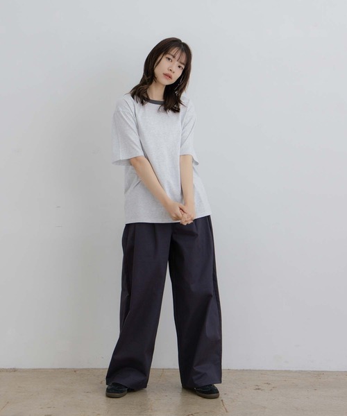 flaner（フラネ）の「Loose ringer tee / ルーズリンガーTシャツ（Tシャツ/カットソー・レディース・ネイビー/アッシュグレー・MEDIUM/LARGE）」の7枚目の写真