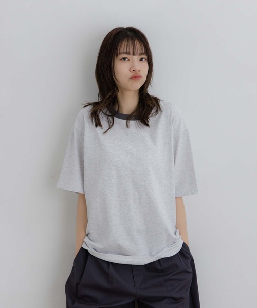 flaner（フラネ）の「Loose ringer tee / ルーズリンガーTシャツ（Tシャツ/カットソー・レディース・ネイビー/アッシュグレー・MEDIUM/LARGE）」の3枚目の写真