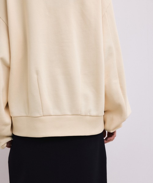 ADAM ET ROPE'（アダムエロペ）の「【WEB限定】ポロ襟フォルムプルオーバー（スウェット・レディース・オフホワイト/ネイビー/ピンク系その他2・FREE）」の8枚目の写真