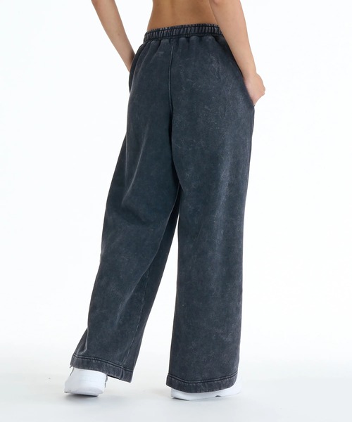 DC SHOES(ディーシーシューズ)の「DC SHOES ウィメンズ 26 WS HIDDEN BAGGY P バギーパンツ 【2026年春夏モデル】/センタープリーツ入りワイドスウェットパンツ(スウェットパンツ・レディース・ブラック系その他4/グレイッシュベージュ/ライトブルー/ピンク系その他・SMALL/MEDIUM)」の5枚目の写真
