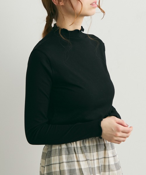 Crisp(クリスプ)の「メロウハイネックTシャツ(Tシャツ/カットソー・レディース・アイボリー/ブラック/イエロー・FREE)」の5枚目の写真