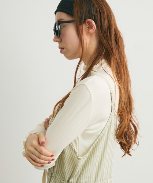 Crisp(クリスプ)の「メロウハイネックTシャツ(Tシャツ/カットソー・レディース・アイボリー/ブラック/イエロー・FREE)」の20枚目の写真