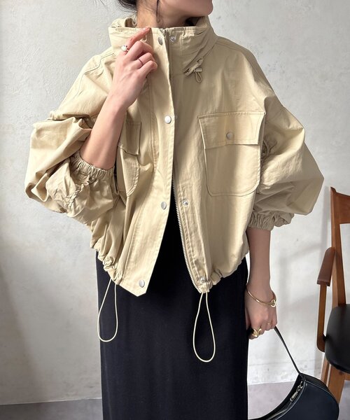 DouDou(ドゥドゥ)の「【WEB限定】ドロストボリュームスリーブブルゾン(その他アウター・レディース・ベージュ/カーキ/ブラック・FREE)」の3枚目の写真