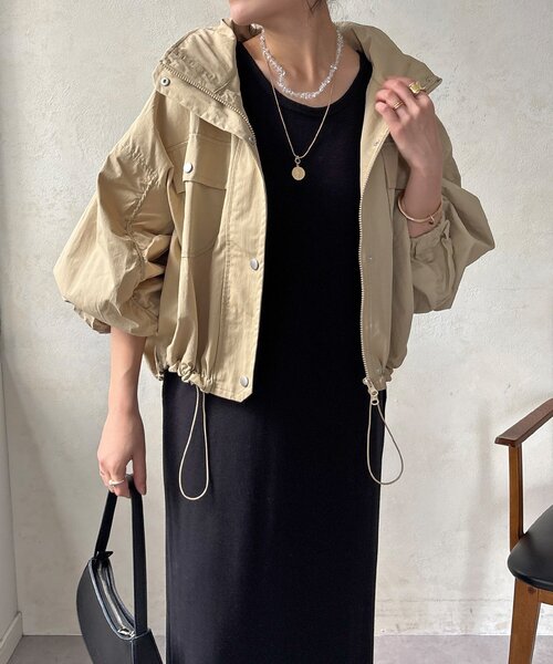 DouDou(ドゥドゥ)の「【WEB限定】ドロストボリュームスリーブブルゾン(その他アウター・レディース・ベージュ/カーキ/ブラック・FREE)」の19枚目の写真