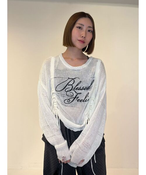 jouetie(ジュエティ)の「シアーギャザーロゴニット 春服 春ニット(ニット/セーター・レディース・ブルー/オフホワイト/ブラック・MEDIUM)」の10枚目の写真