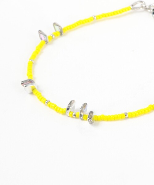 Ray BEAMS(レイビームス)の「カラービーズ マンテル ブレスレット(ブレスレット・レディース・サックスブルー/イエロー・ONE SIZE)」の3枚目の写真
