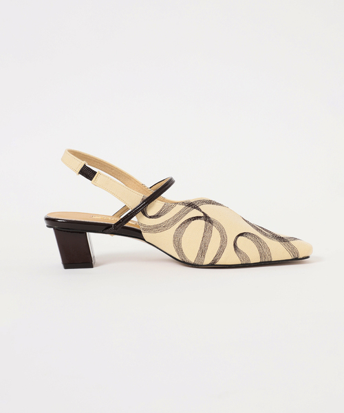 GRISE（グリーズ）の「《追加》GRISE4cmナロースクエアウェーブスリングバック（パンプス・レディース・ベージュ・25cm/24.5cm/24cm/23.5cm/23cm/22.5cm/22cm）」の12枚目の写真