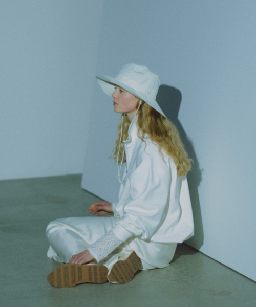 emmi（エミ）の「サンガードアウトドアハット/撥水/UVカット（ハット・レディース・アイボリー/ブラック/ブラウン・F）」の19枚目の写真