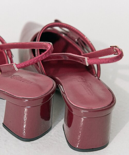 OLIVE des OLIVE（オリーブデオリーブ）の「【Belle Charme】Elegant Ribbon Mules（ドレスシューズ・レディース・レッド/オフホワイト/ブラック・SMALL/MEDIUM/LARGE）」の16枚目の写真