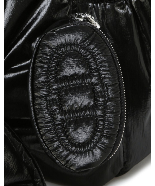 athe（アテ）の「[RUBAN] グロッシーブラックリボンバックパック兼ショルダーバッグ S AABA6E910BK（バックパック/リュック・レディース・ブラック・FREE）」の10枚目の写真