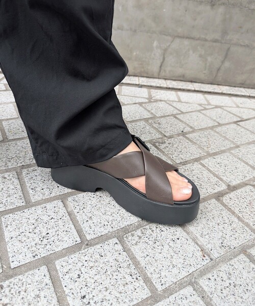 CAMPER（カンペール）の「[カンペール] TASHA / サンダル（サンダル・レディース・ブラウン・24.0cm/23.0cm/25.0cm/23.5cm/22.5cm）」の6枚目の写真