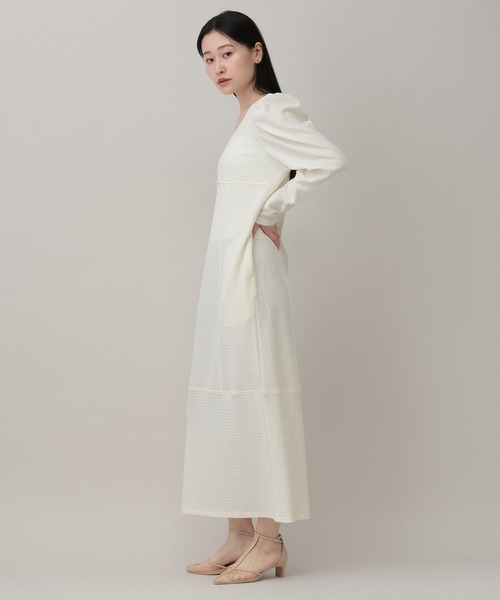 A part by（アパートバイ）の「テクスチャーパフVワンピース（ワンピース・レディース・ブラック/アイボリー/グリーン系その他3・FREE）」の5枚目の写真