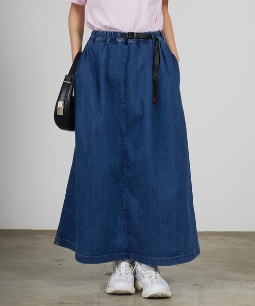 Gramicci（グラミチ）の「Gramicci/グラミチ STRETCH DENIM LONG FLARE SKIRT ストレッチ デニム ロング フレア スカート バックスリット ベルト内蔵 2026年 夏 夏服 秋服（デニムスカート・レディース・ブルー/ワンウォッシュ/ダークブルー・M/S/L）」の3枚目の写真