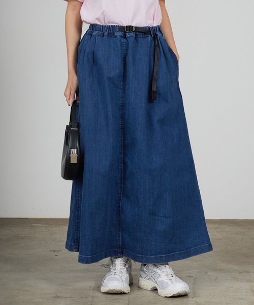 Gramicci（グラミチ）の「Gramicci/グラミチ STRETCH DENIM LONG FLARE SKIRT ストレッチ デニム ロング フレア スカート バックスリット ベルト内蔵 2026年 夏 夏服 秋服（デニムスカート・レディース・ブルー/ワンウォッシュ/ダークブルー・M/S/L）」の18枚目の写真