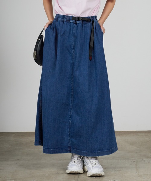 Gramicci（グラミチ）の「Gramicci/グラミチ STRETCH DENIM LONG FLARE SKIRT ストレッチ デニム ロング フレア スカート バックスリット ベルト内蔵 2026年 夏 夏服 秋服（デニムスカート・レディース・ブルー/ワンウォッシュ/ダークブルー・M/S/L）」の20枚目の写真