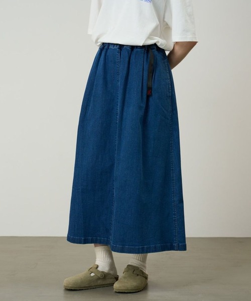 Gramicci（グラミチ）の「Gramicci/グラミチ STRETCH DENIM LONG FLARE SKIRT ストレッチ デニム ロング フレア スカート バックスリット ベルト内蔵 2026年 夏 夏服 秋服（デニムスカート・レディース・ブルー/ワンウォッシュ/ダークブルー・M/S/L）」の17枚目の写真