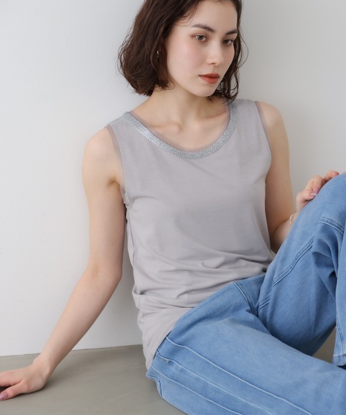 Bou Jeloud(ブージュルード)の「アビガイルチュールタンク(タンクトップ・レディース・ブラック/ブルー/グレー/オフホワイト・FREE)」の1枚目の写真