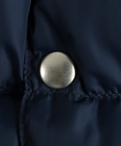 Rocky Mountain FeatherBed（ロッキー マウンテン フェザーベッド）の「ROCKY MOUNTAIN / ロッキーマウンテンフェザーベッド：DOWN JACKET：200-252-05[STD]（ダウンジャケット/コート・メンズ・プラム/ネイビー・42/44）」の10枚目の写真