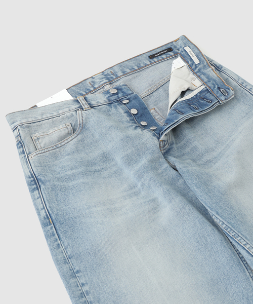 HOPE（ホープ）の「HOPE / ホープ CRISS JEANS LIGHT BLUE CREASE（デニムパンツ・メンズ・ブルー系その他・31/30/29/28）」の2枚目の写真