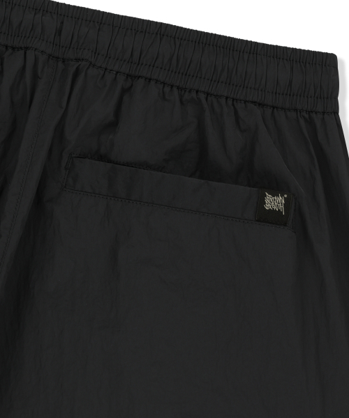 BROWNBREATH(ブラウンブレス)の「TAG NYLON CARGO HALF PANTS - BLACK(その他パンツ・レディース・その他・SMALL/MEDIUM/LARGE/X-LARGE)」の7枚目の写真